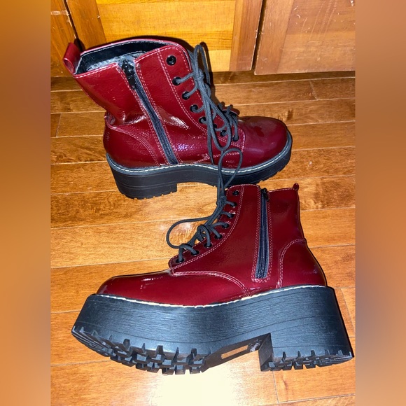 Maroon Boots - Picture 3 of 6